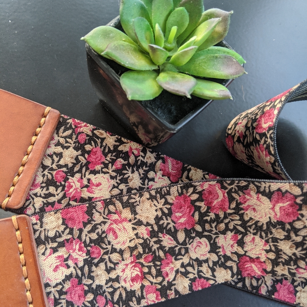 Fun Reversible Belt - Picture 3 of 7